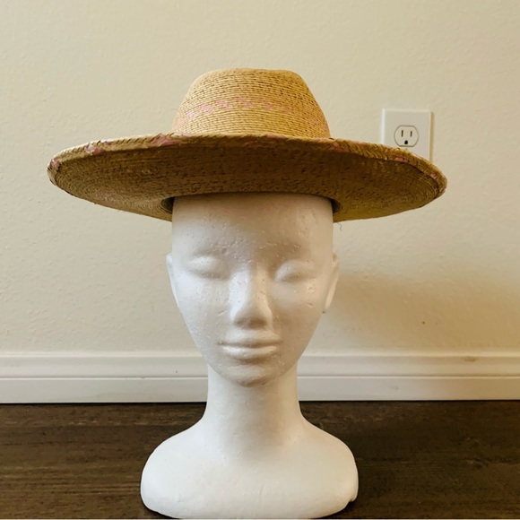 Straw Sun Hat with Pink Band main image 8